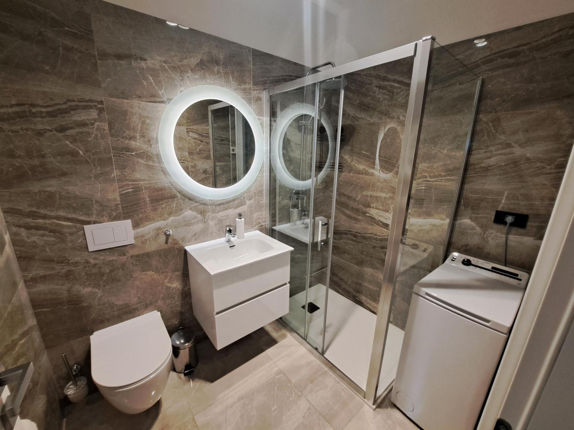 Apartments Pina Kornić Extérieur photo